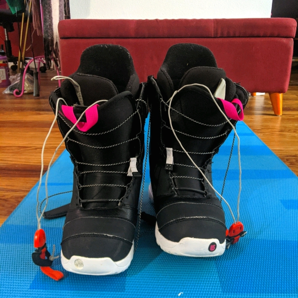 Burton Snowboard Boots Mint Imprint 1 Size 7
